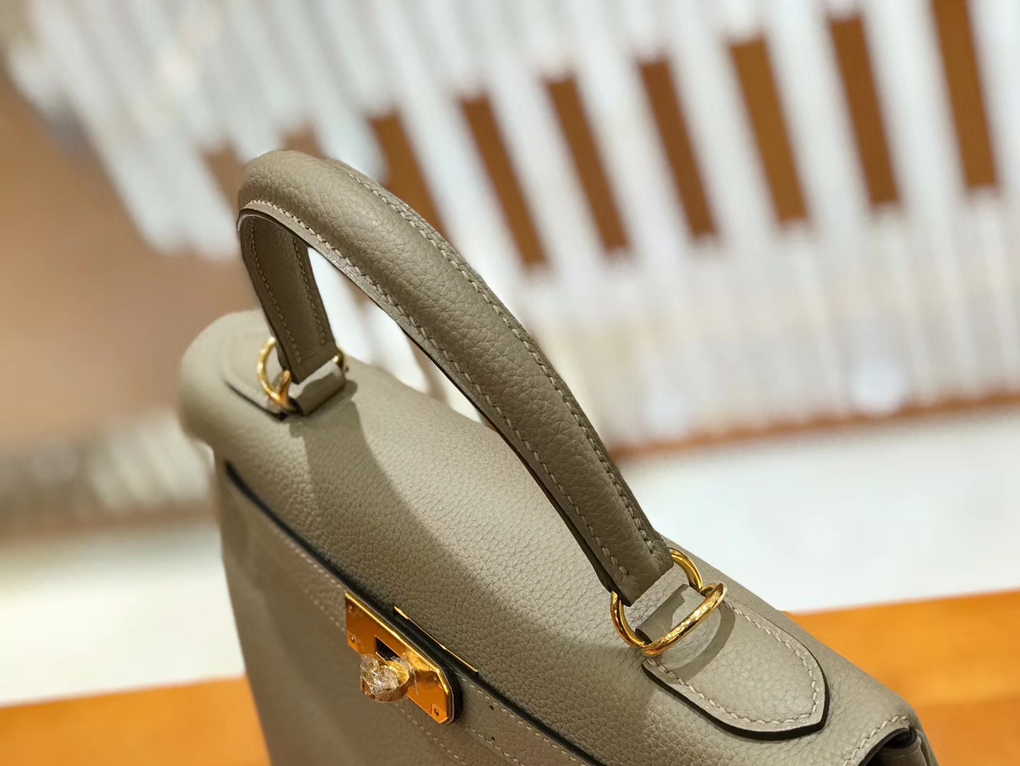 Hermès（爱马仕）Kelly 28cm togo 牛皮 斑鸠灰 金扣 全手工缝制 现货