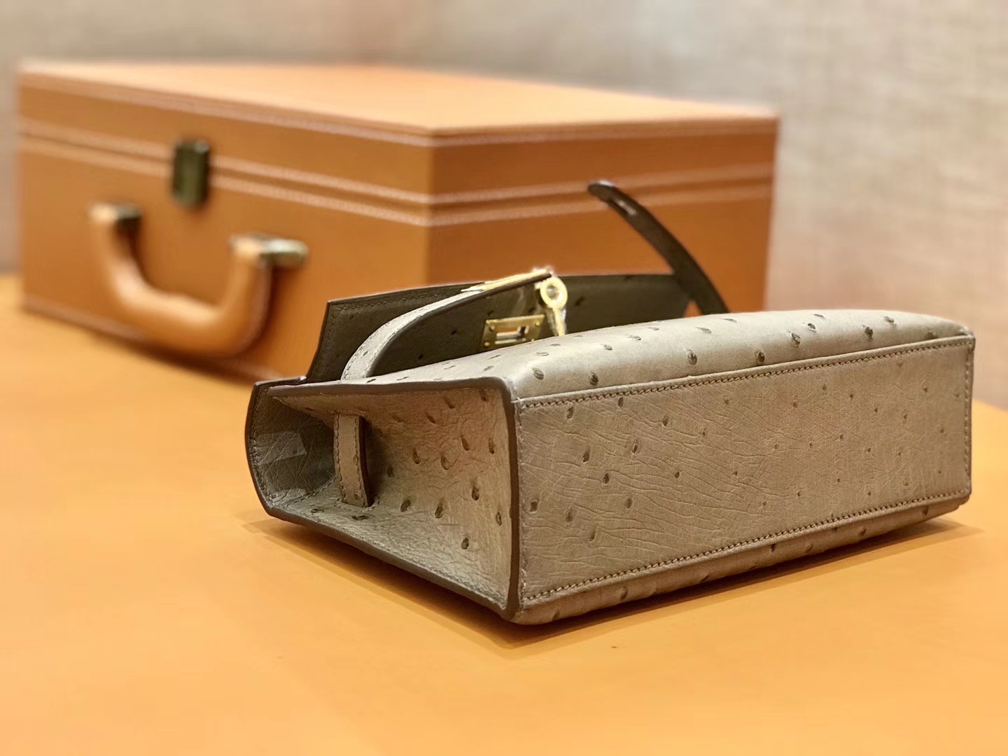 Hermès（爱马仕）MiniKelly 迷你凯莉 大象灰 鸵鸟皮 1代 金扣 22cm