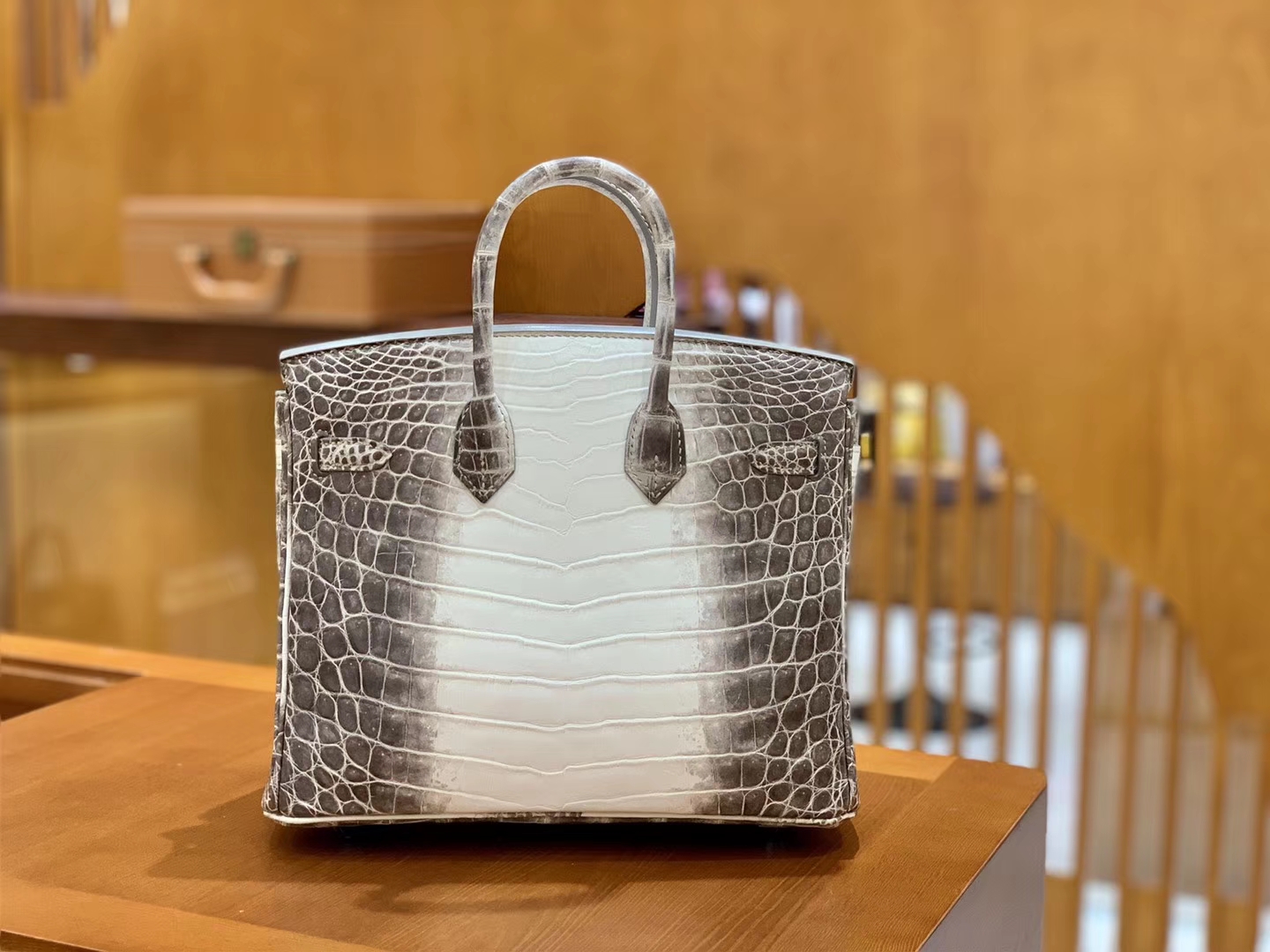 Hermès（爱马仕）Birkin 25cm 特级尼罗鳄鱼皮 喜马拉雅 全手工缝制