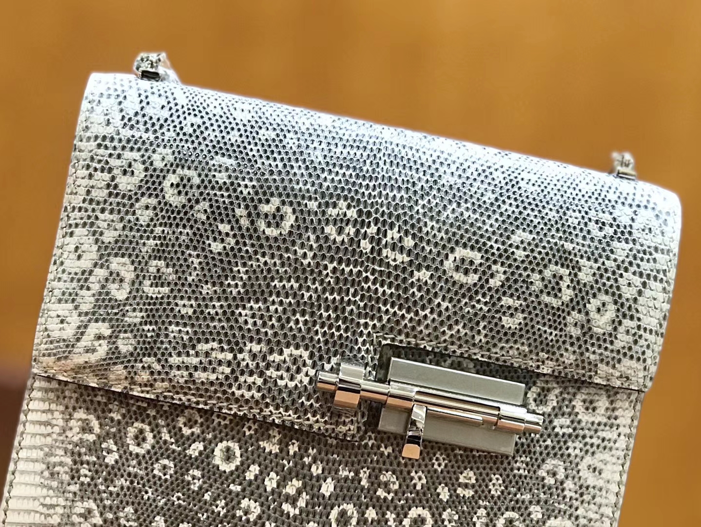 Hermès（爱马仕）Verrou 机关枪 17cm 蜥蜴皮 原色 顶级版本 高订现货