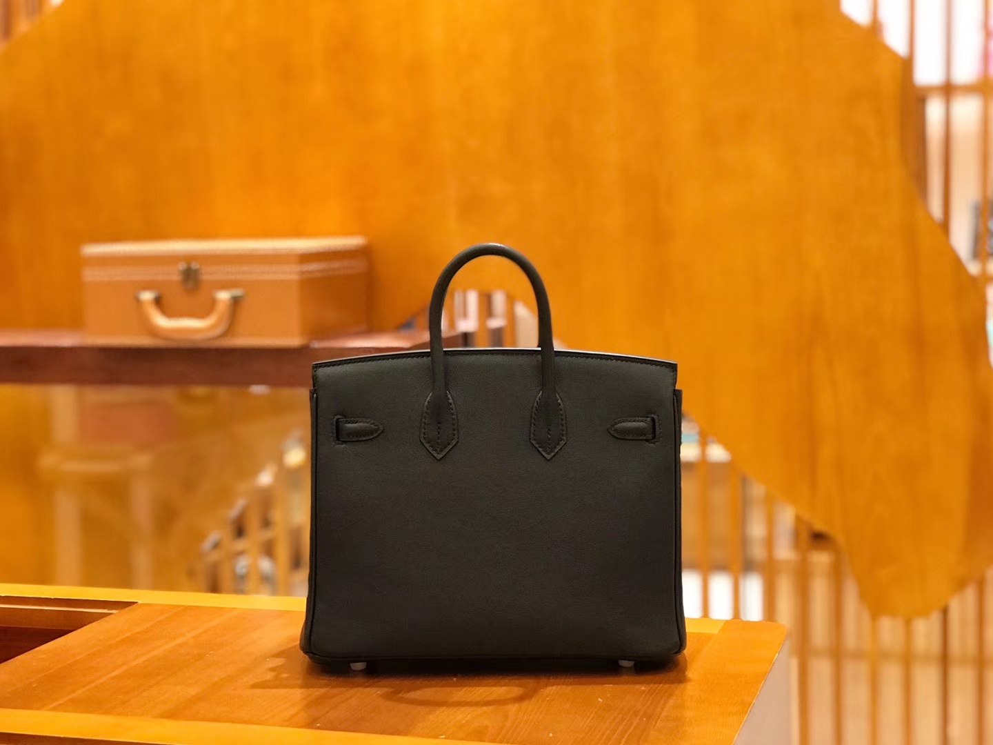 Hermès（爱马仕）Birkin 25cm swift 牛皮 经典黑 金扣 全手工缝制