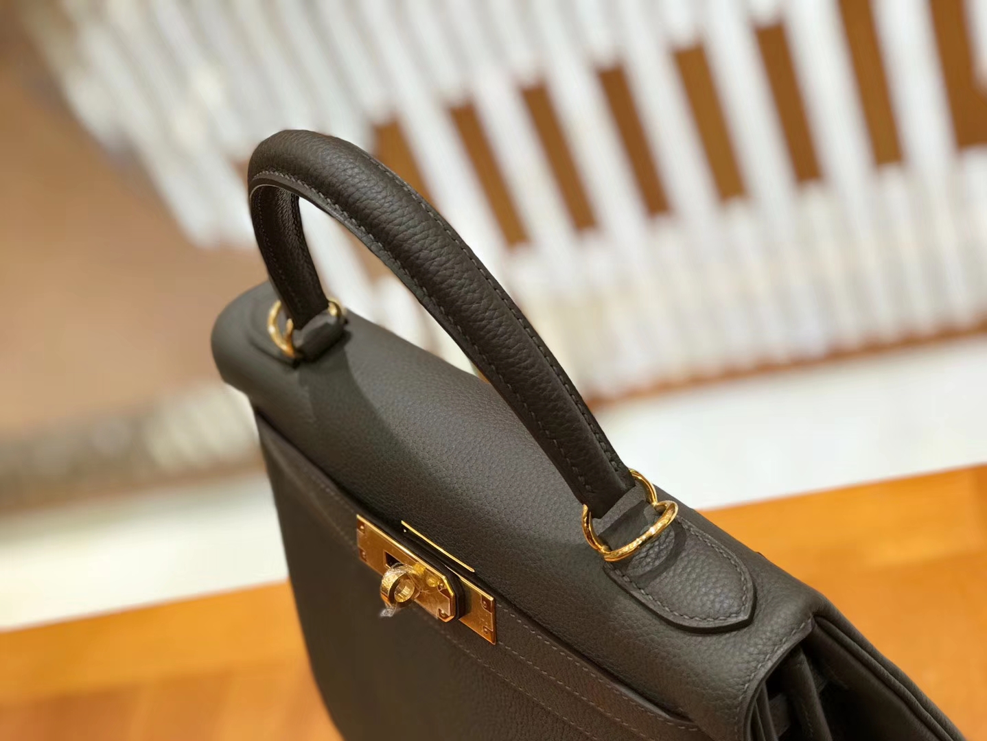 Hermès（爱马仕）Kelly 28cm togo 牛皮 锡器灰 金扣 全手工缝制 现货