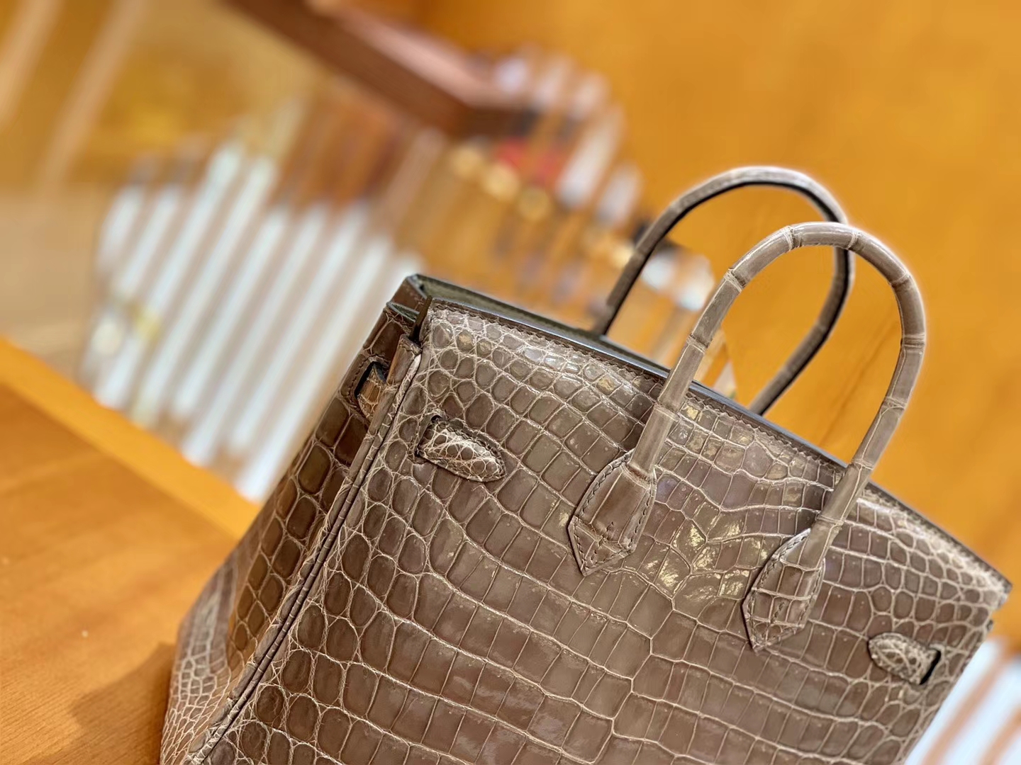Hermès（爱马仕）Birkin 25cm 尼罗鳄鱼皮 斑鸠灰 银扣 全手工缝制