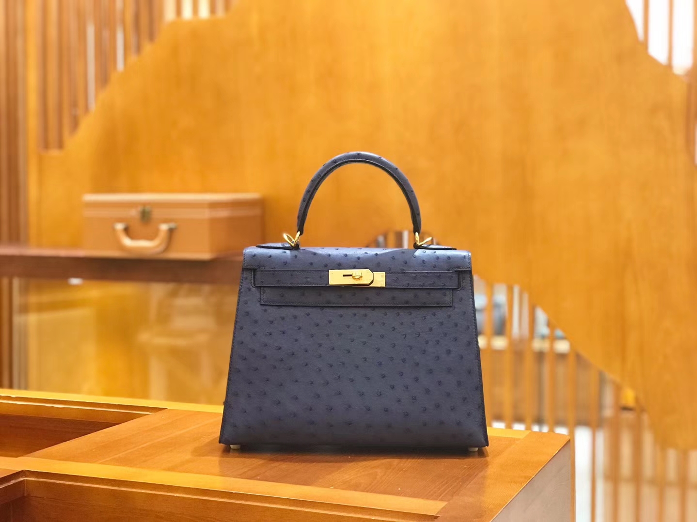 Hermès（爱马仕）Kelly 28cm 鸵鸟皮 玛瑙蓝 全手工缝制 新增现货