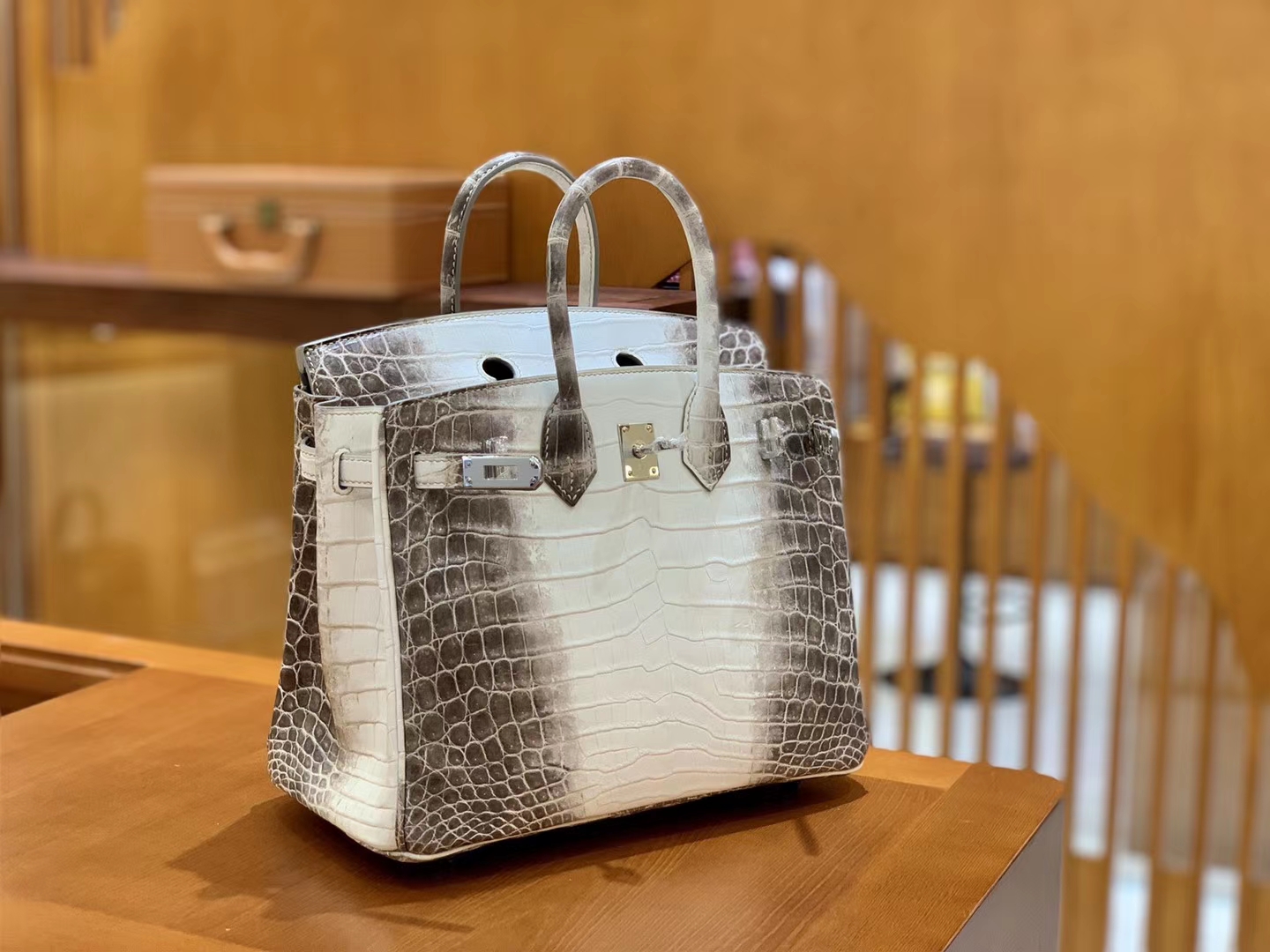 Hermès（爱马仕）Birkin 25cm 特级尼罗鳄鱼皮 喜马拉雅 全手工缝制
