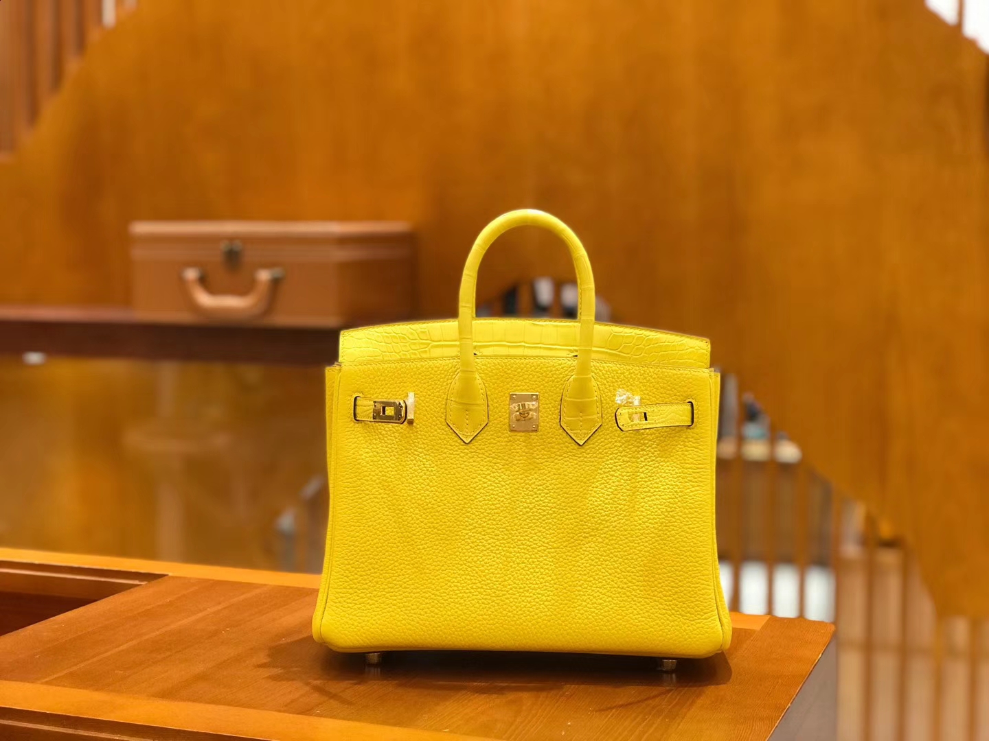 Hermès（爱马仕）Birkin Touch 25cm 那不勒斯黄 鳄鱼皮拼牛皮 全手工缝制