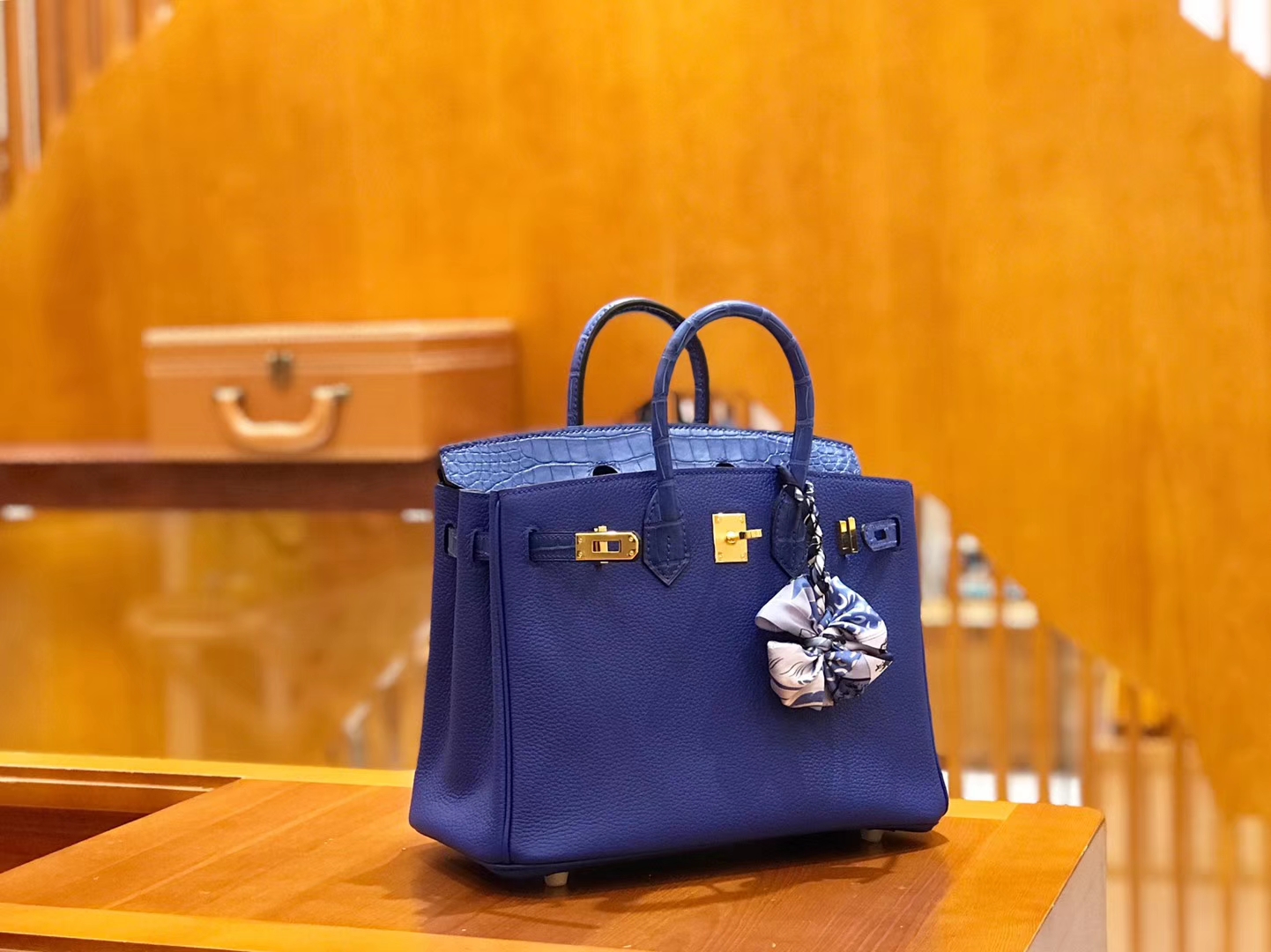 Hermès（爱马仕）Birkin 25cm Touch 电光蓝 鳄鱼皮拼牛皮 全手工缝制