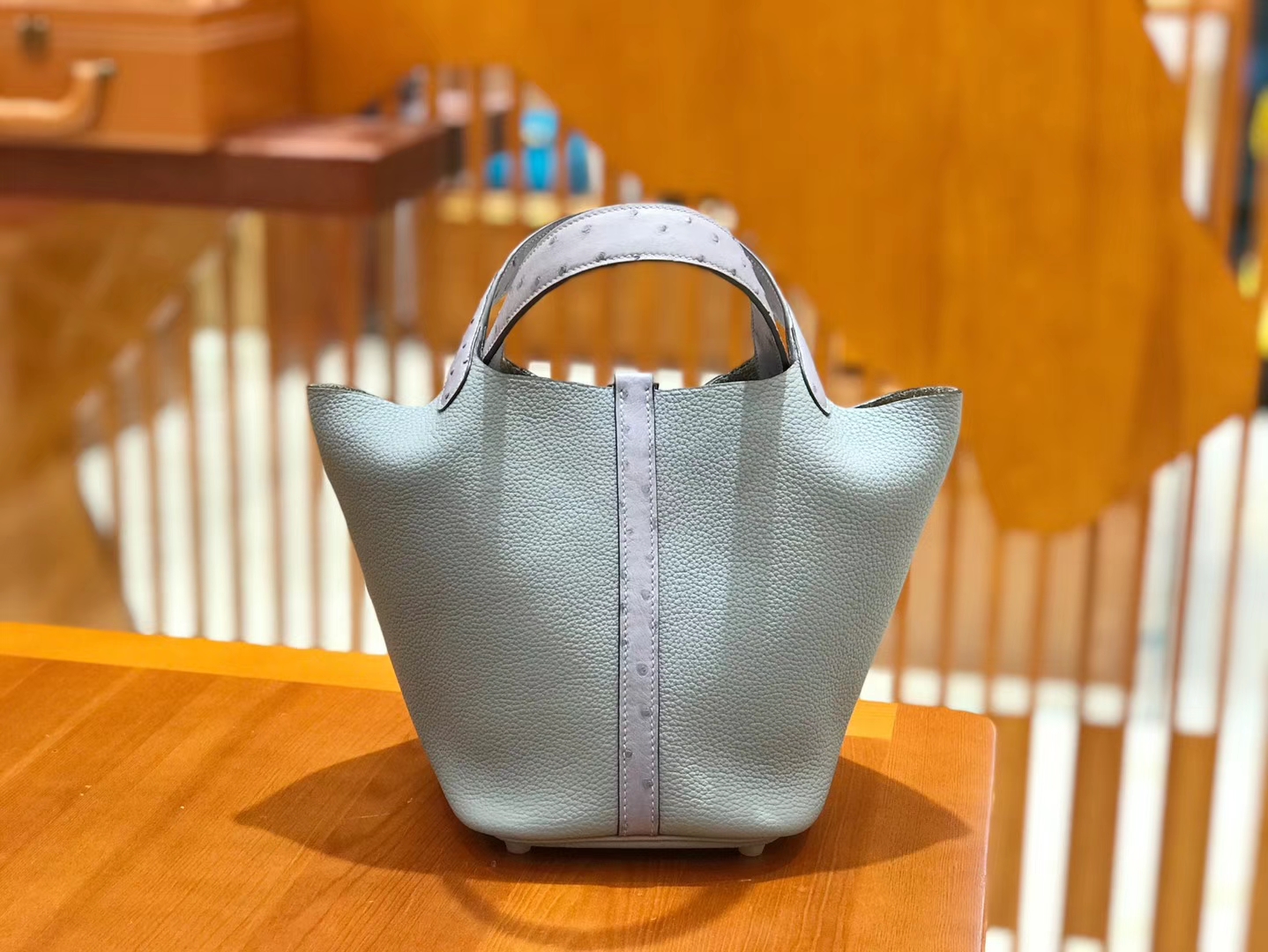 Hermès（爱马仕）Piction 18cm 鸵鸟拼牛皮 冰川蓝 全手工缝制