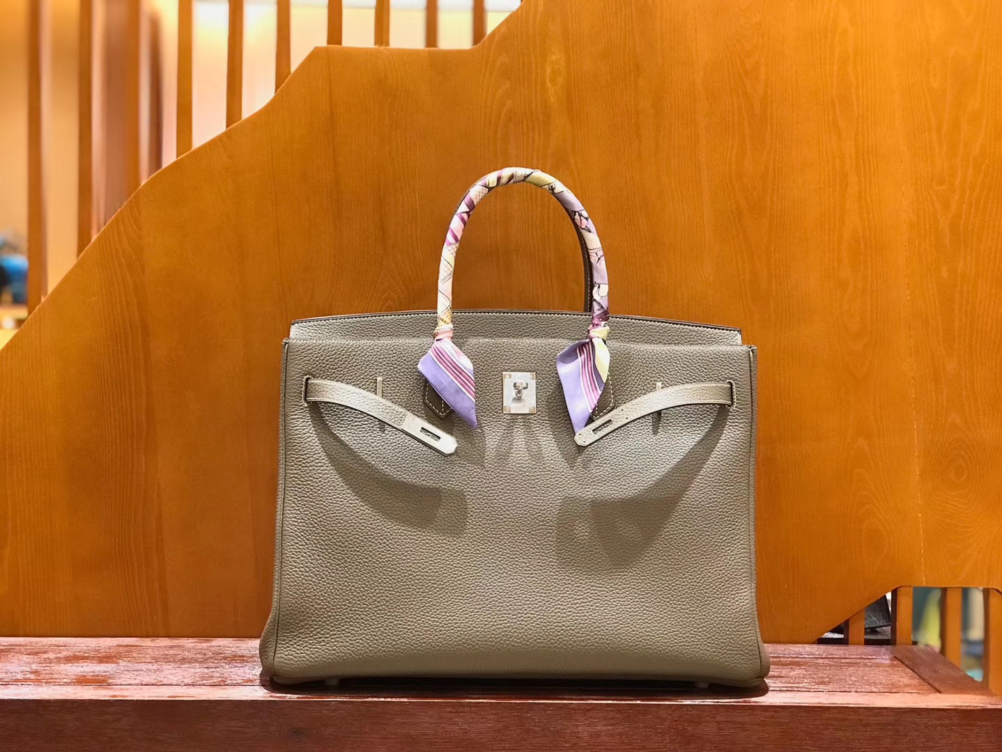 Hermès（爱马仕）Birkin 铂金包 斑鸠灰 小牛皮 银扣 40cm 男士首选