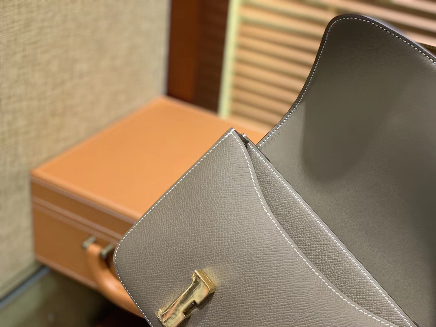 Hermès（爱马仕）Constance 18cm 大象灰 金扣 掌纹牛皮 全手工缝制 现货