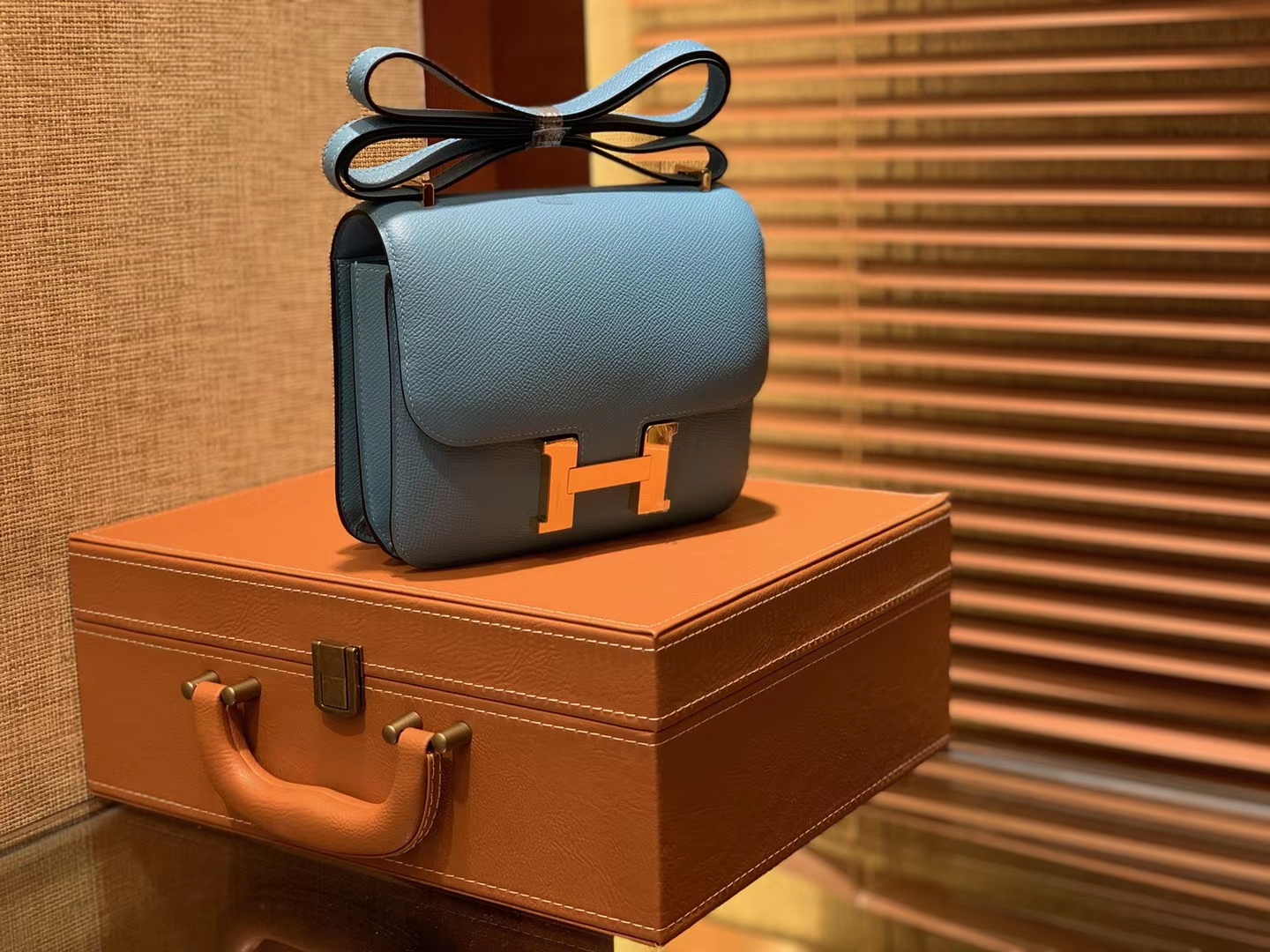 Hermès（爱马仕）Constance 18cm 北方蓝 银扣 掌纹牛皮 全手工缝制 现货