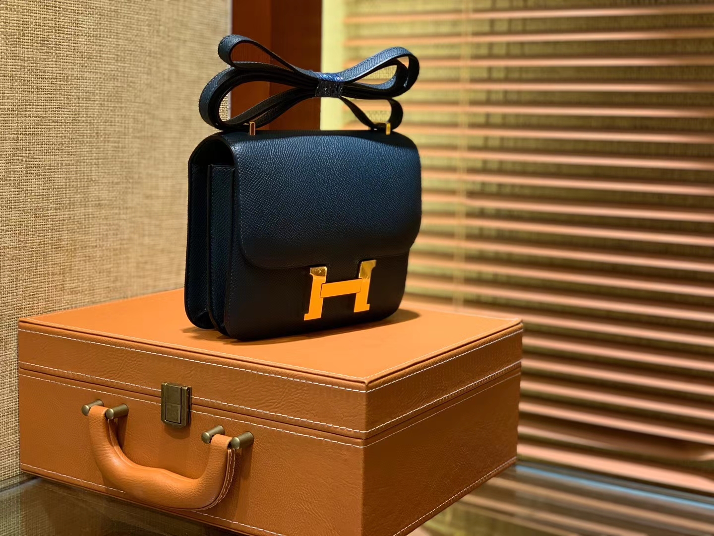 Hermès（爱马仕）Constance 18cm 松柏绿 金扣 掌纹牛皮 全手工缝制 现货