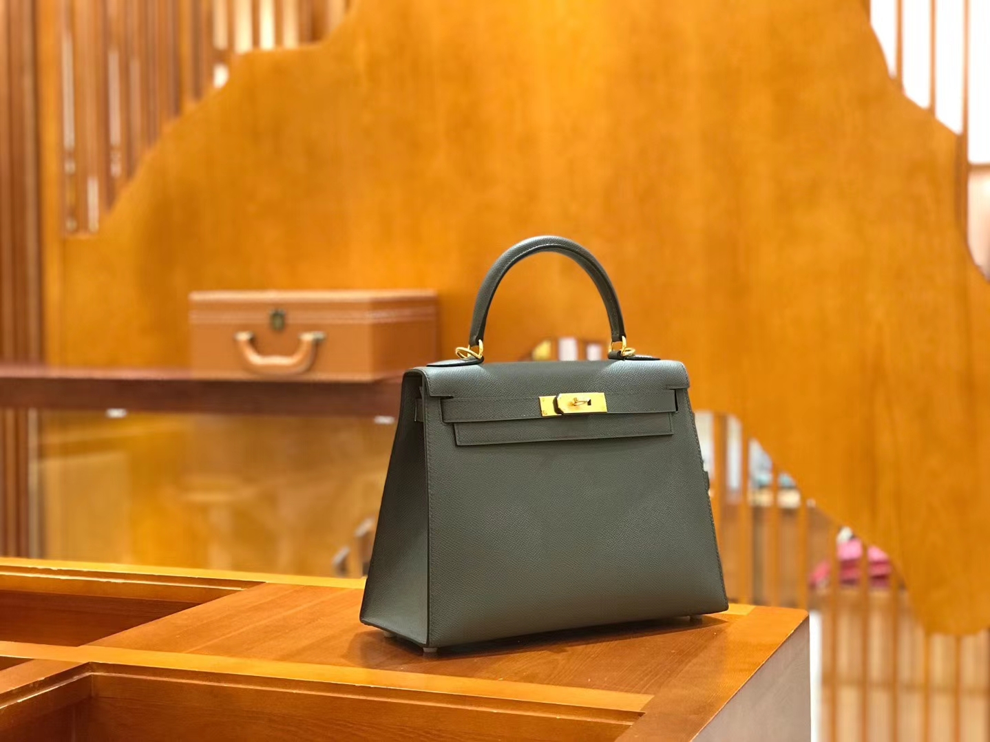 Hermès（爱马仕）Kelly 28cm 锡器灰 掌纹牛皮 全手工缝制