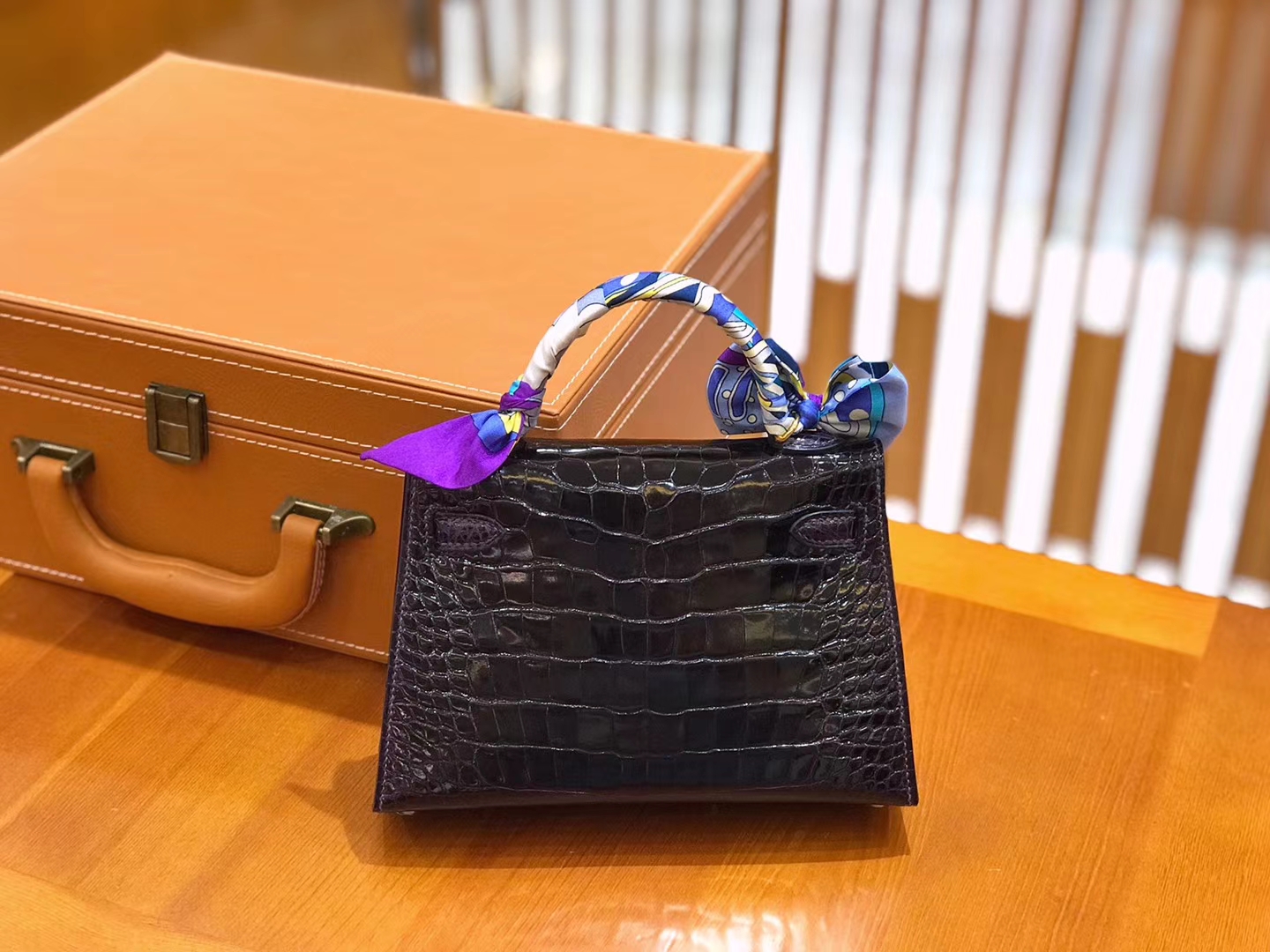 Hermès（爱马仕）迷你 2代 19cm 美洲鳄鱼 茄子紫 全手工缝制 新增现货