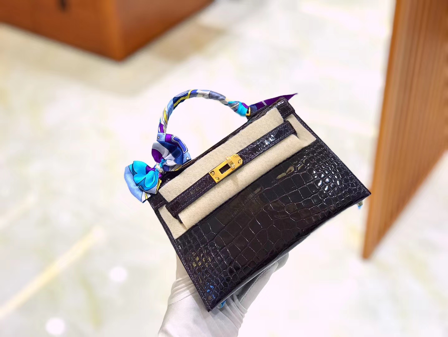Hermès（爱马仕）迷你 2代 19cm 美洲鳄鱼 茄子紫 全手工缝制 新增现货
