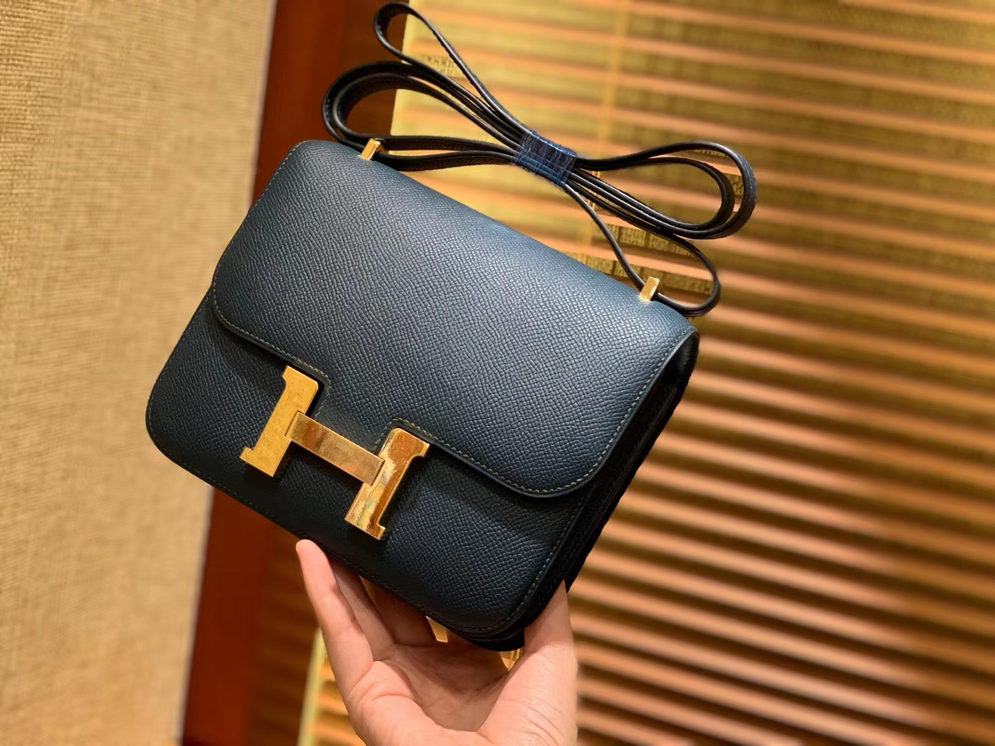 Hermès（爱马仕）Constance 18cm 松柏绿 金扣 掌纹牛皮 全手工缝制 现货