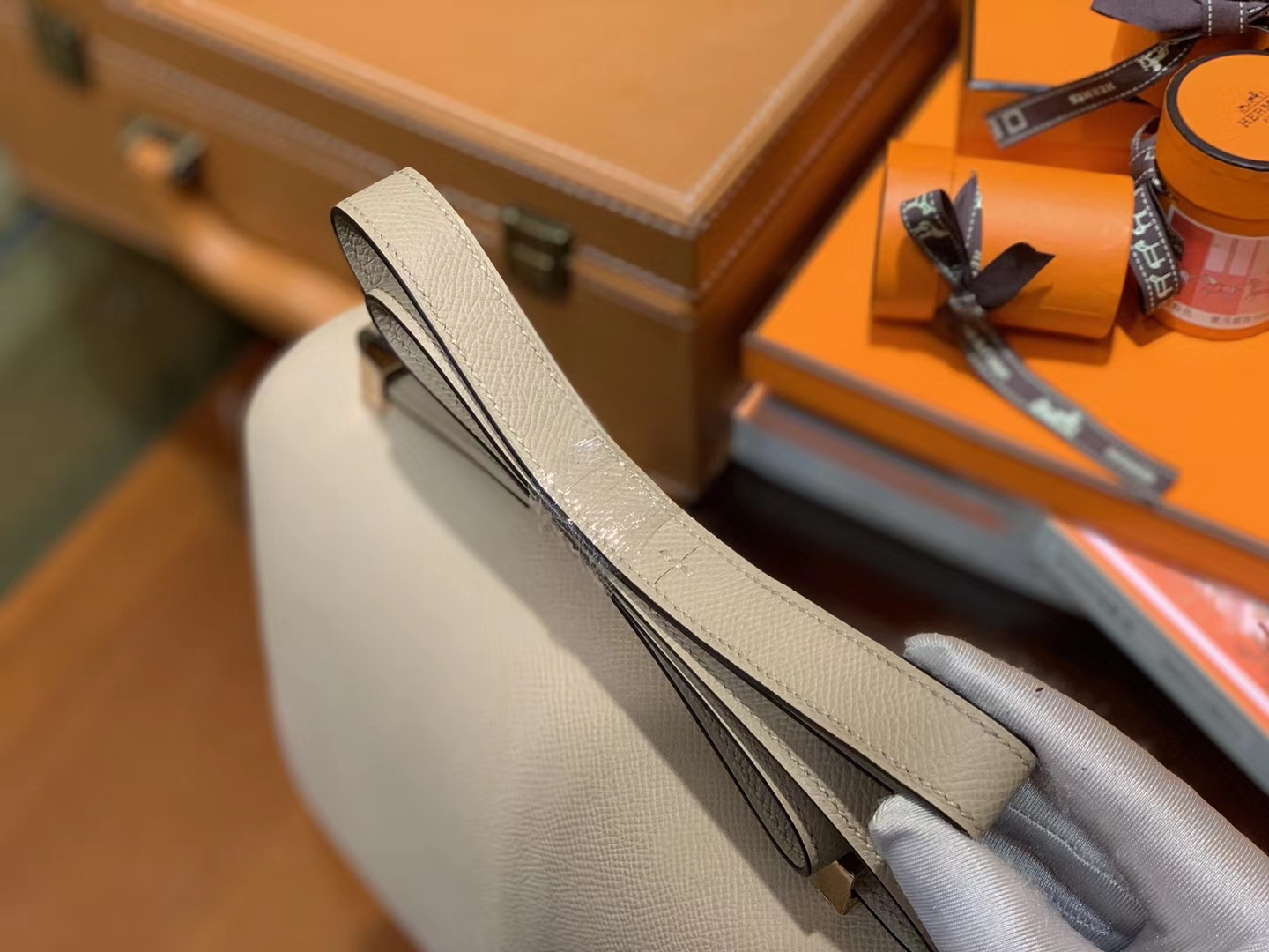 Hermès（爱马仕）Constance 24cm 斑鸠灰 金扣 掌纹牛皮 全手工缝制 现货