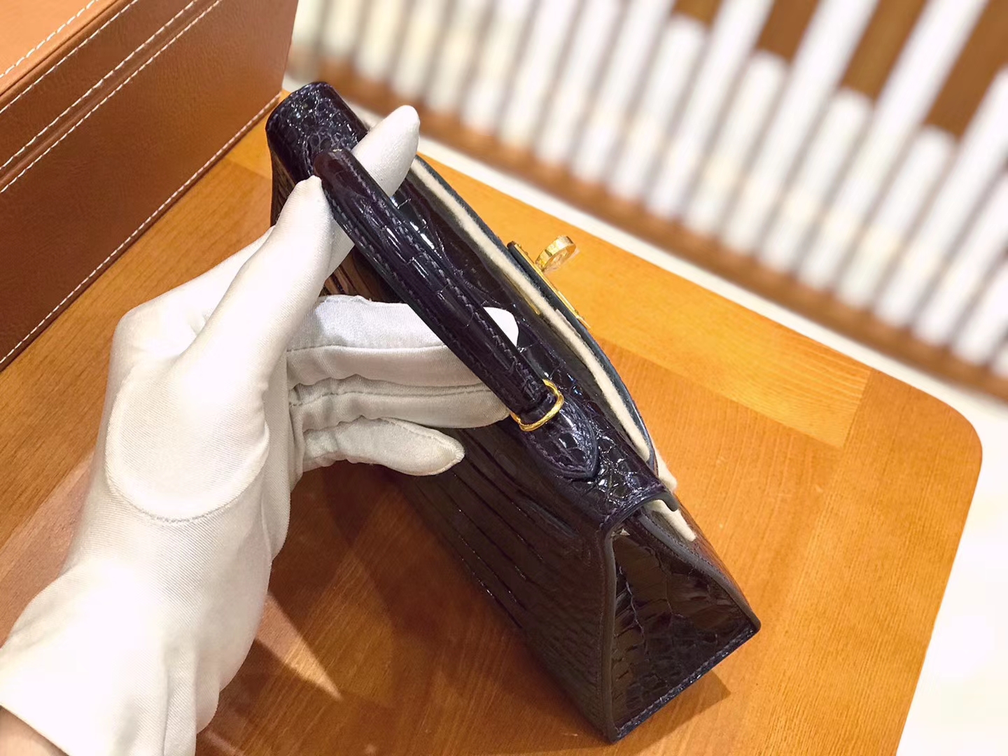 Hermès（爱马仕）迷你 2代 19cm 美洲鳄鱼 茄子紫 全手工缝制 新增现货