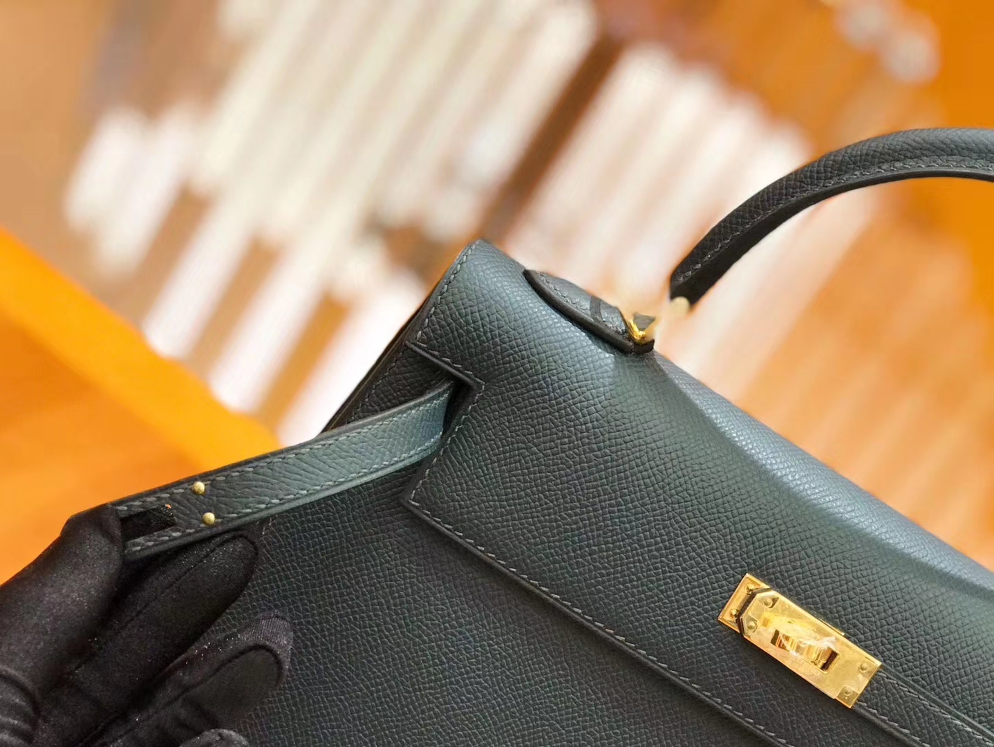 Hermès（爱马仕）Kelly 25cm 松柏绿 掌纹小牛皮 金扣 原版蜜蜡线 顶级手工缝制