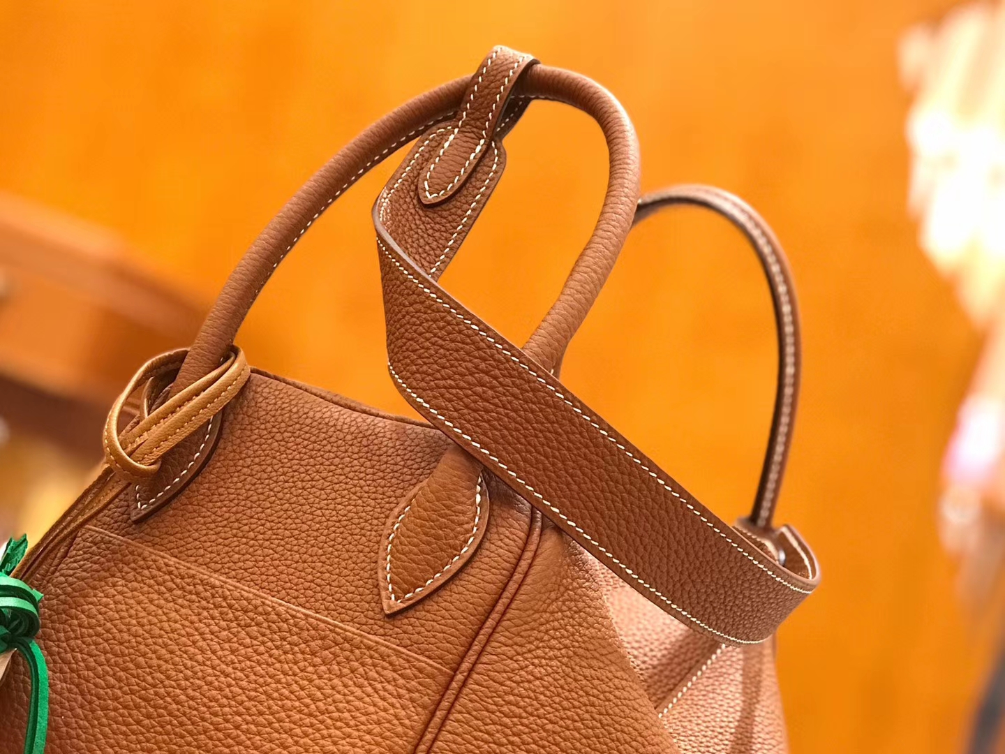 Hermès（爱马仕）Lindy 琳迪包 焦糖棕 Togo牛皮 进口原料 全手工缝制 银扣 26cm