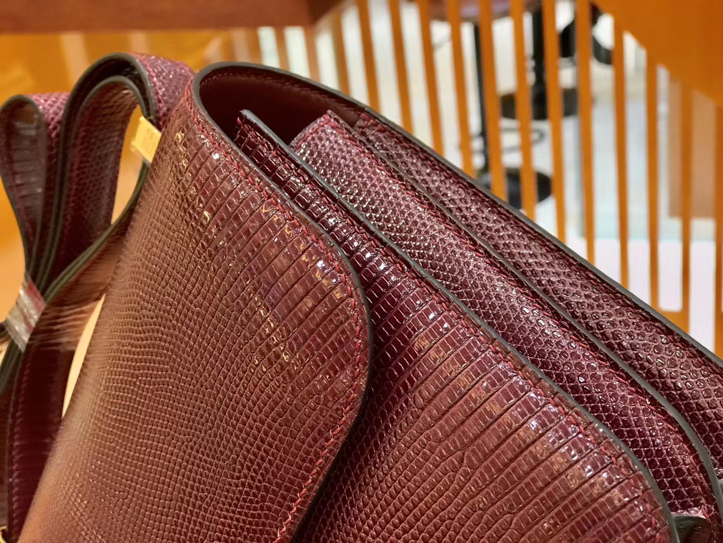 Hermès（爱马仕）Constance 24cm 波尔多酒红 南非蜥蜴皮 全手工缝制