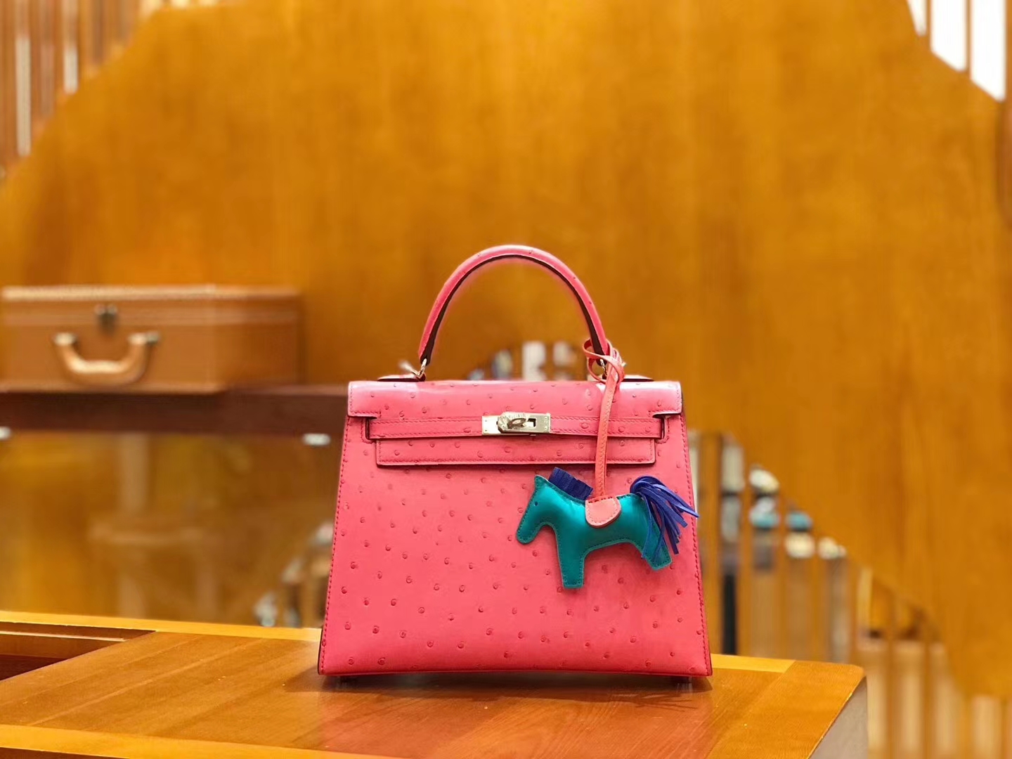 Hermès（爱马仕）Kelly 28cm 樱花粉 银扣 南非kk级鸵鸟皮 原版蜜蜡线 顶级手工缝制