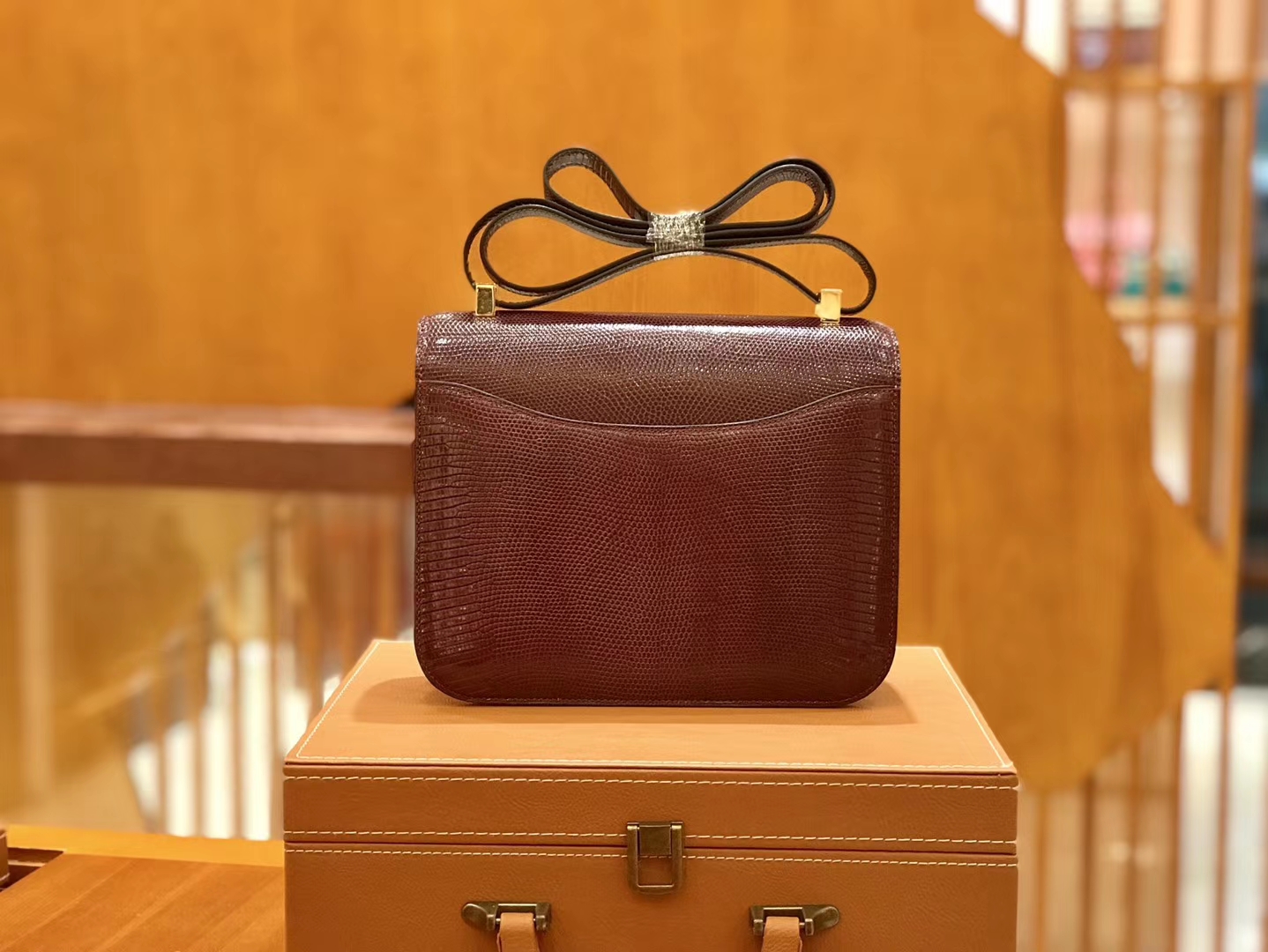 Hermès（爱马仕）Constance 24cm 波尔多酒红 南非蜥蜴皮 全手工缝制
