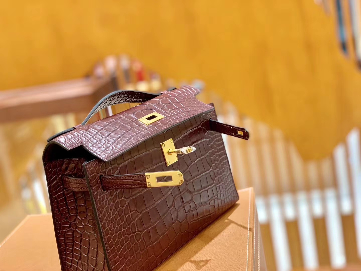 Hermès（爱马仕）Mini kelly 22cm 一级美洲鳄鳄 波尔多酒红 原版蜜蜡线 顶级手缝