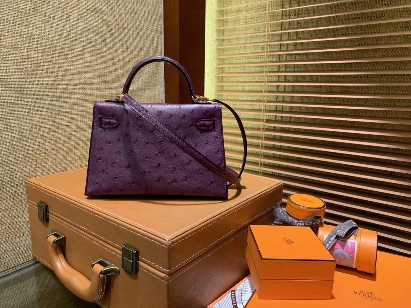 Hermès（爱马仕）Mini kelly 19cm 海葵紫 南非KK级鸵鸟皮 金扣 原版蜜蜡线 顶级手工