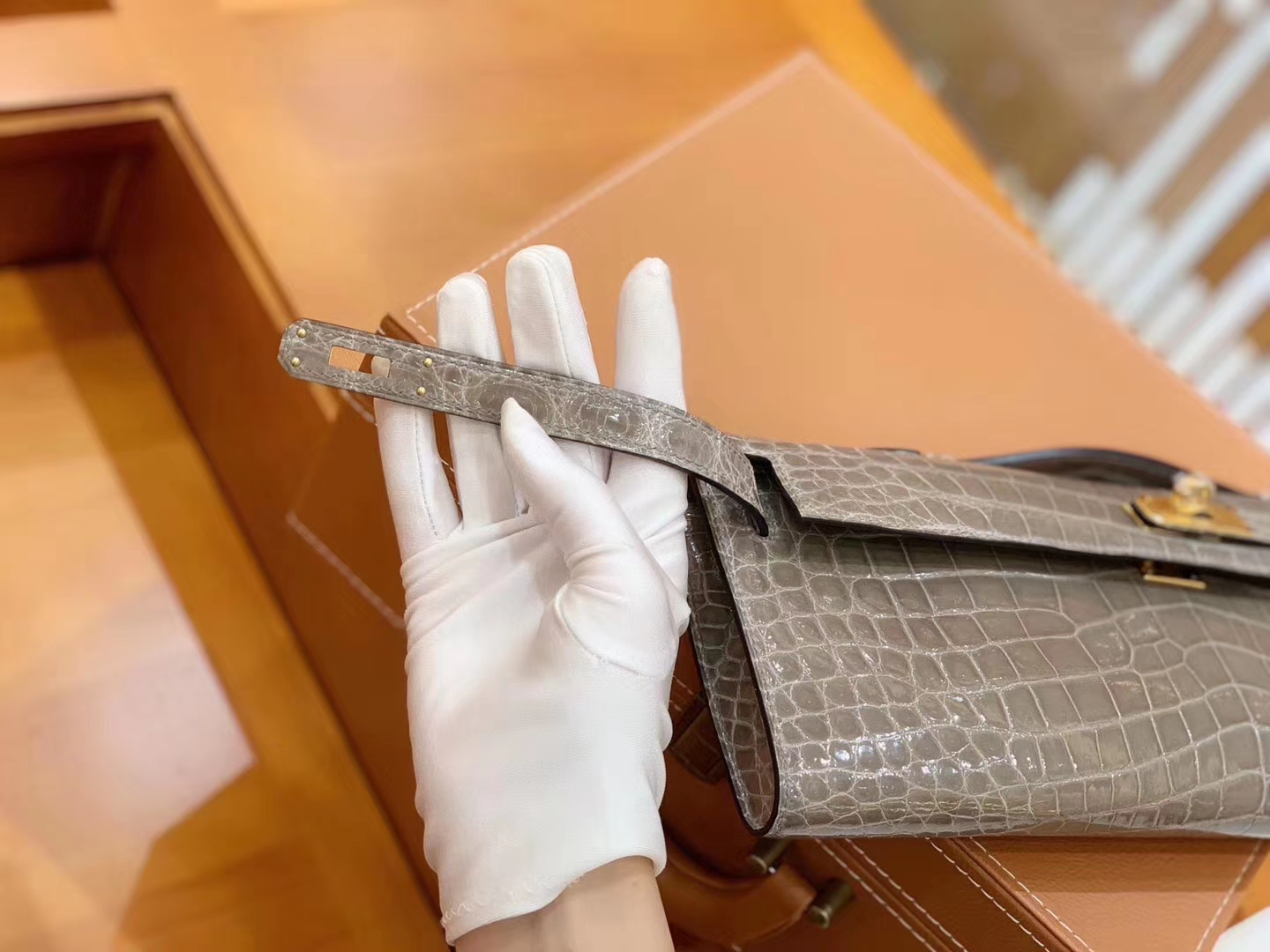 Hermès（爱马仕）Kelly Cut 斑鸠灰 一级尼罗鳄 金扣 原版蜜蜡线 顶级手工