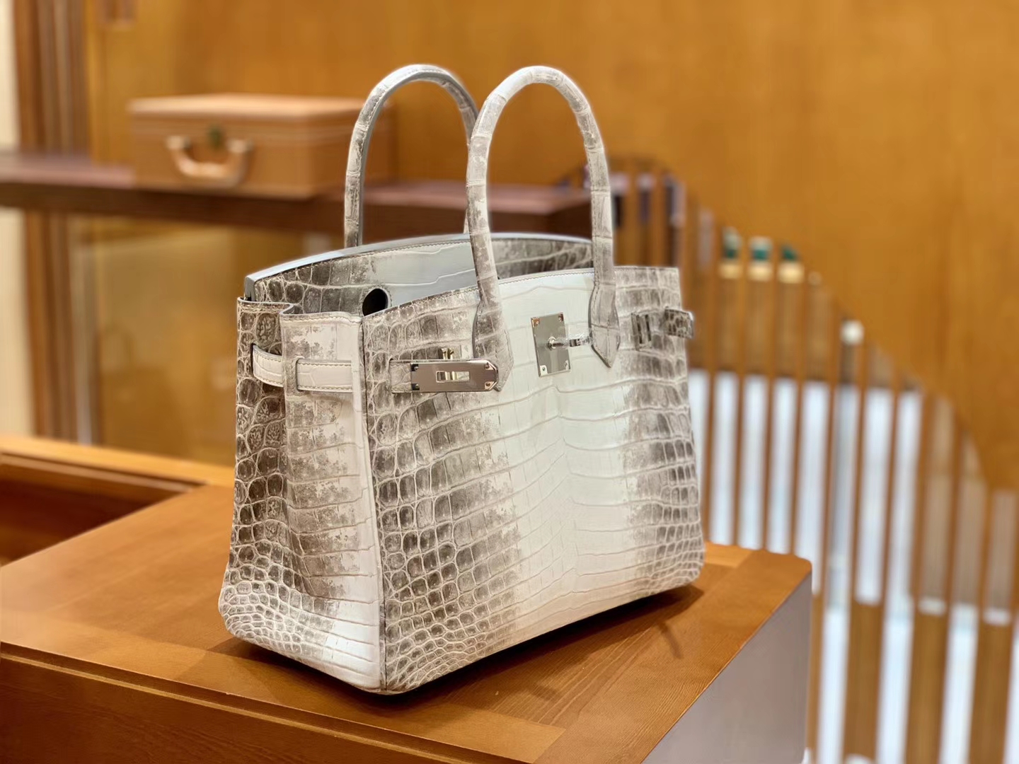 Hermès（爱马仕）Birkin 30cm 喜马拉雅 一级尼罗鳄鱼皮 银扣 原版蜜蜡线 顶级手工缝制
