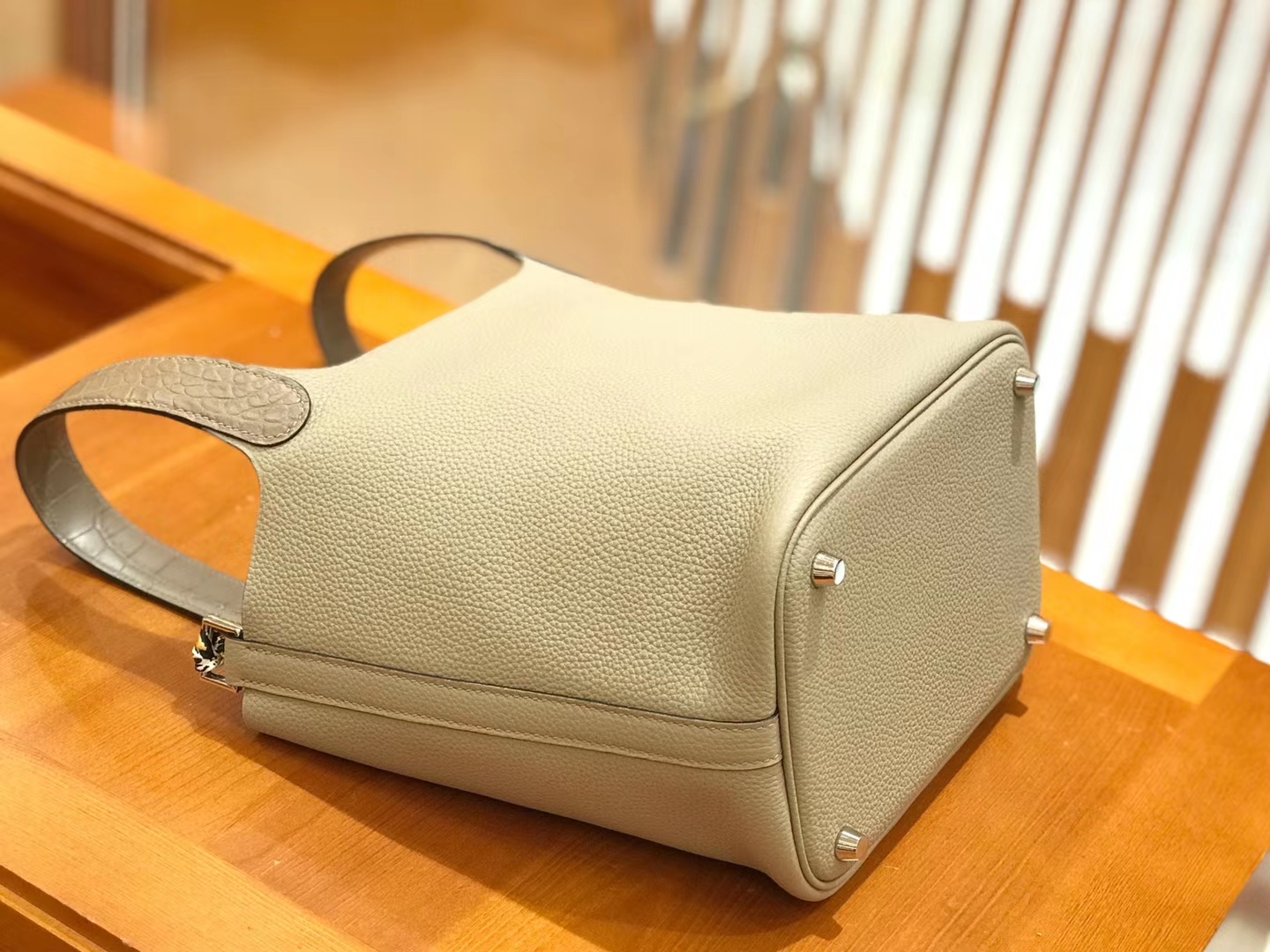 Hermès（爱马仕）Picotin 18cm 斑鸠灰 Togo牛皮拼鳄鱼皮 银扣 全手工缝制 现货供应