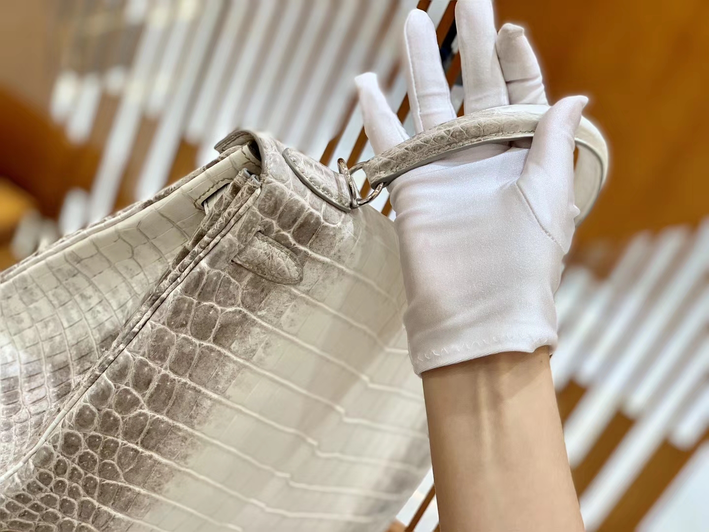 Hermès（爱马仕）Kelly 28cm 喜马拉雅 一级尼罗鳄鱼皮 银扣 原版蜜蜡线 顶级手工缝制