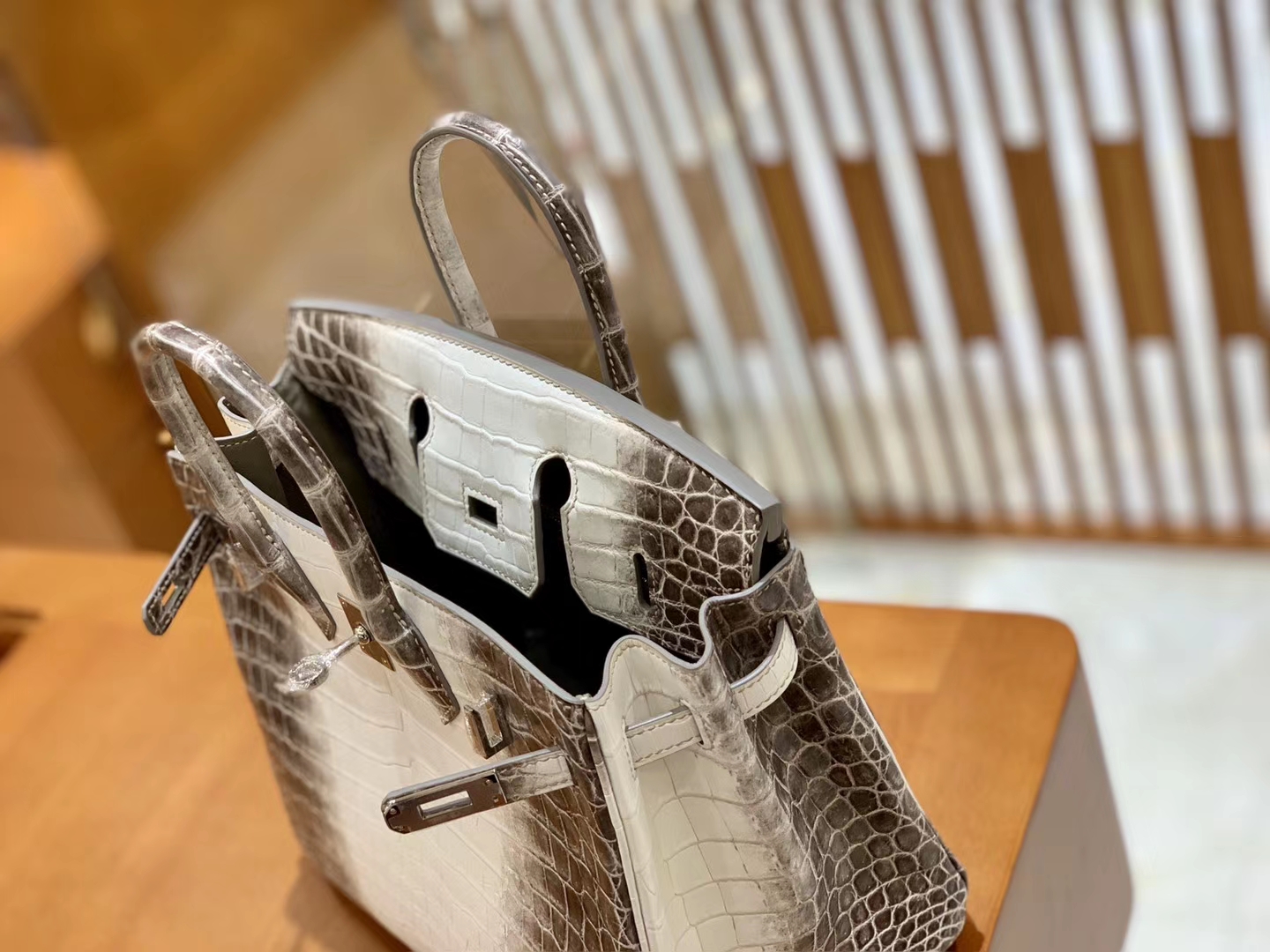 Hermès（爱马仕）Birkin 25cm 喜马拉雅 一级尼罗鳄鱼皮 特级皮 原版蜜蜡线 顶级手工缝制