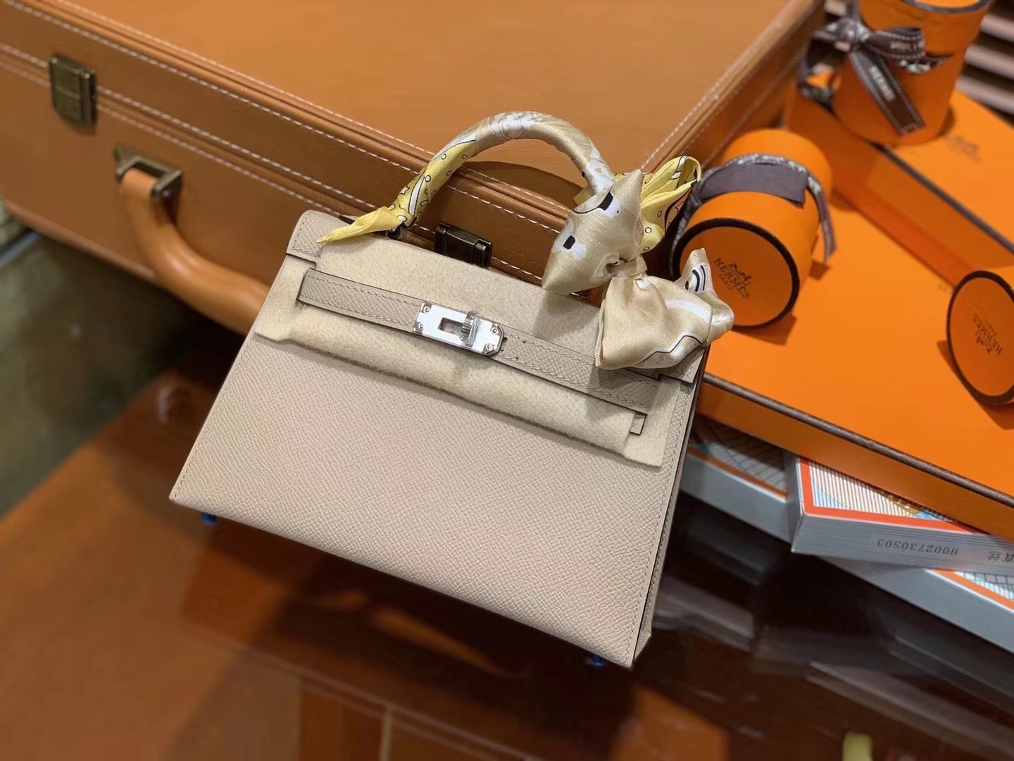 Hermès（爱马仕）Mini kelly 二代 斑鸠灰 Epsom 掌纹小牛皮 银扣 原版蜜蜡线 顶级手工缝制