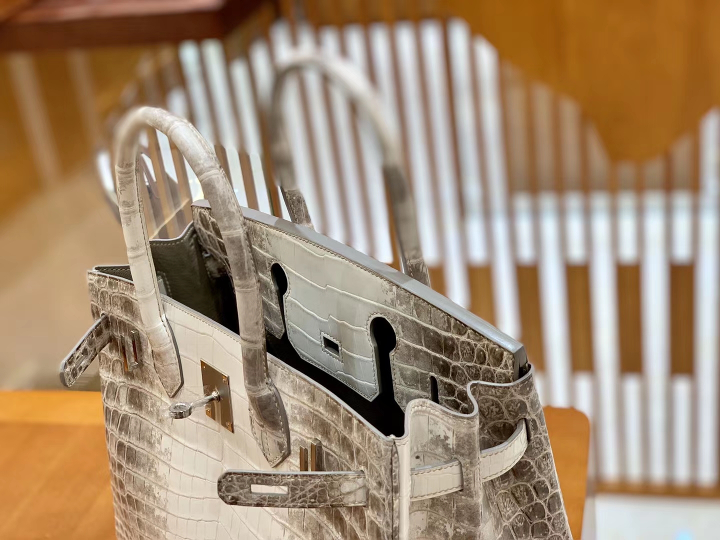 Hermès（爱马仕）Birkin 30cm 喜马拉雅 一级尼罗鳄鱼皮 银扣 原版蜜蜡线 顶级手工缝制