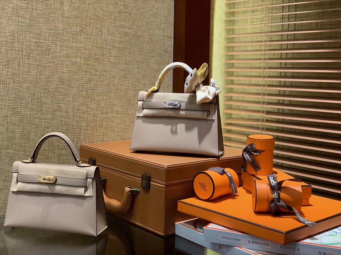 Hermès（爱马仕）Mini kelly 二代 斑鸠灰 Epsom 掌纹小牛皮 银扣 原版蜜蜡线 顶级手工缝制