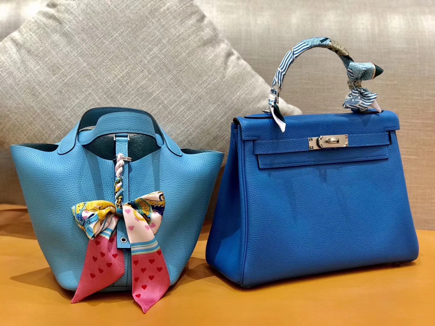 Hermès（爱马仕）Picotin 菜篮包 北方蓝 Togo牛皮 蜡线手缝 银扣 22cm
