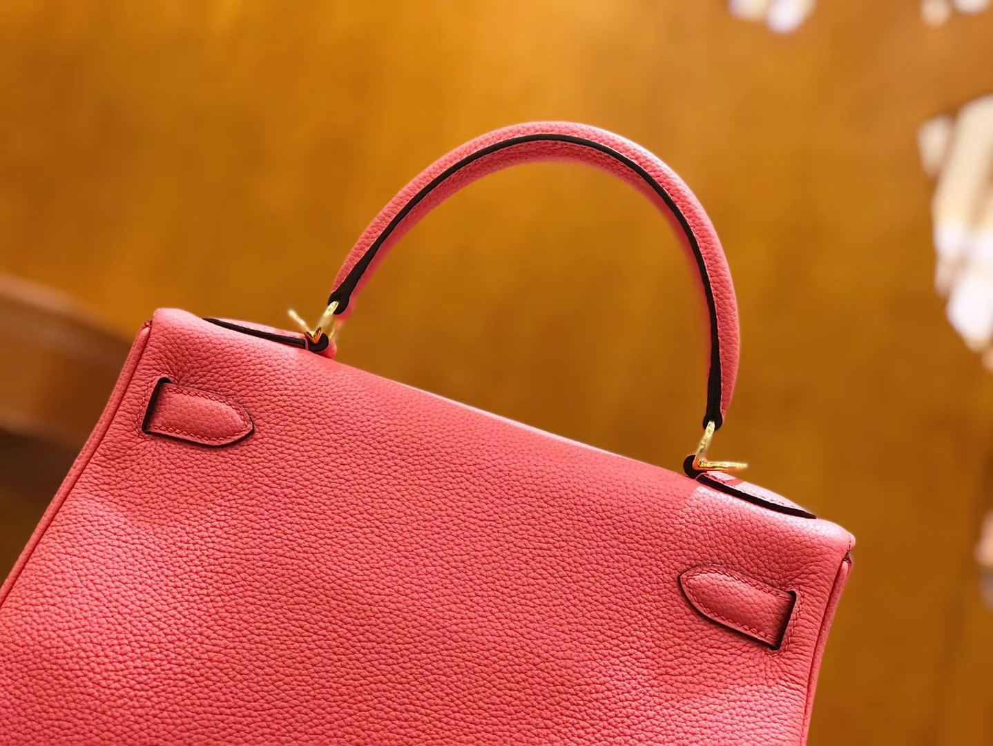 Hermès（爱马仕）Kelly 28cm 唇膏粉 Togo小牛皮 金扣 原版蜜蜡线 顶级手工缝制