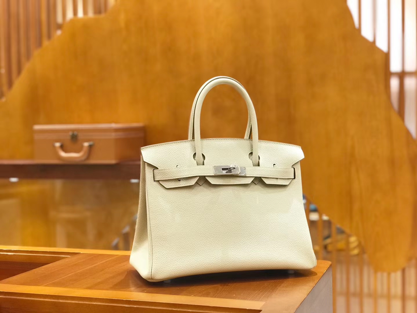 Hermès（爱马仕）Birkin 30cm 奶昔白 Togo小牛皮 银扣 原版蜜蜡线 顶级手工缝制