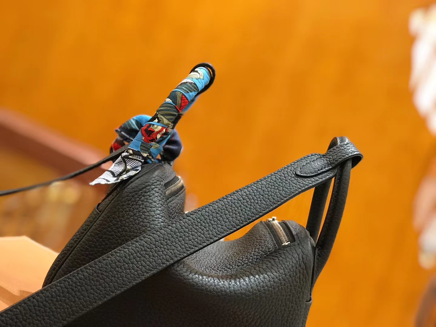 Hermès（爱马仕）Lindy 18cm 经典黑 Togo牛皮 银扣 原版蜜蜡线 顶级手工