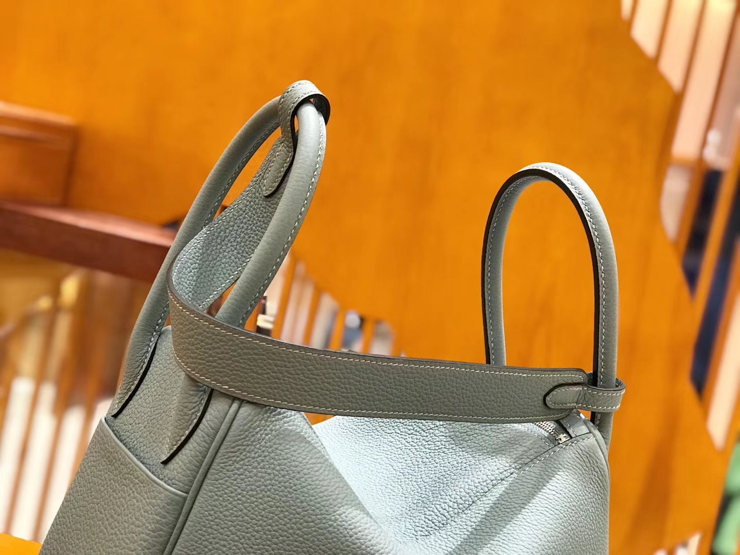 Hermès（爱马仕）Lindy 26cm 天青蓝 Togo小牛皮 银扣 原版蜜蜡线 顶级手工缝制