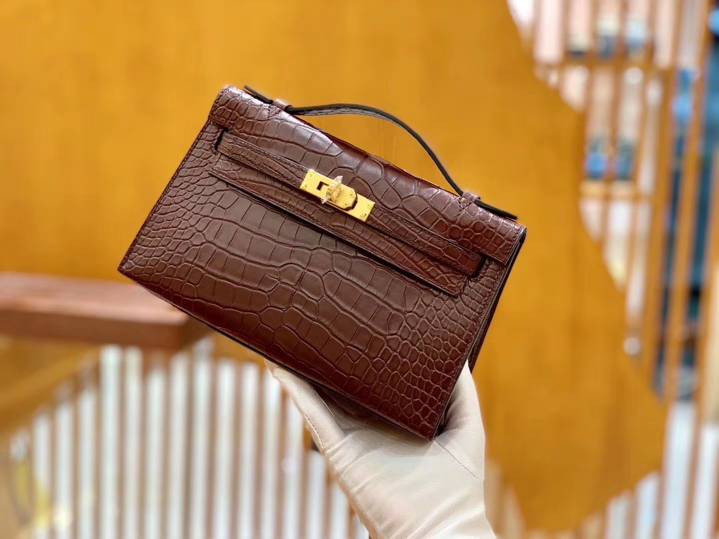 Hermès（爱马仕）Mini kelly 22cm 一级美洲鳄鳄 波尔多酒红 原版蜜蜡线 顶级手缝