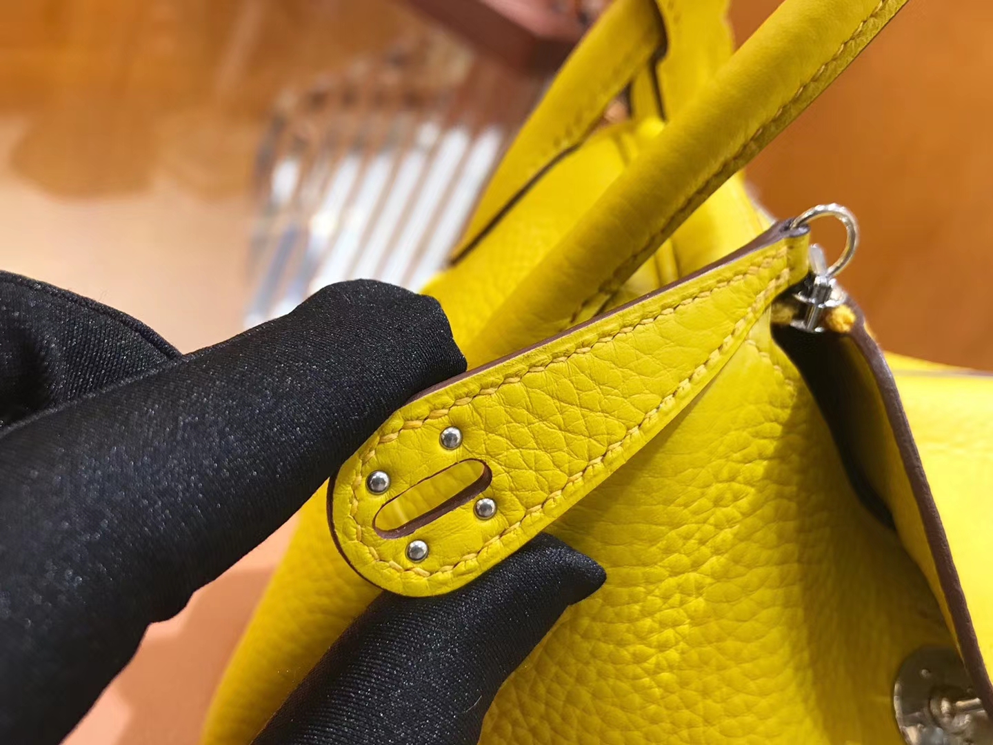 Hermès（爱马仕）Mini Lindy 18cm TC大牛皮 那不勒斯黄 原版蜜蜡线 顶级手缝工艺