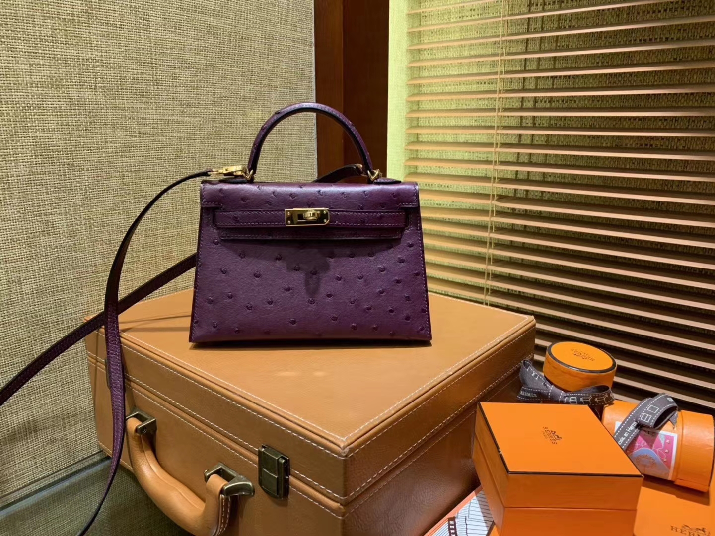 Hermès（爱马仕）Mini kelly 19cm 海葵紫 南非KK级鸵鸟皮 金扣 原版蜜蜡线 顶级手工