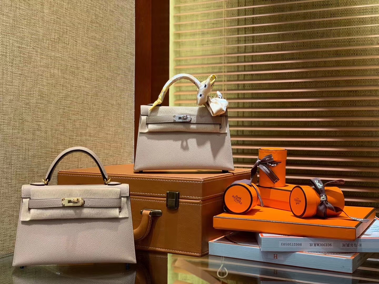 Hermès（爱马仕）Mini kelly 二代 斑鸠灰 Epsom 掌纹小牛皮 银扣 原版蜜蜡线 顶级手工缝制