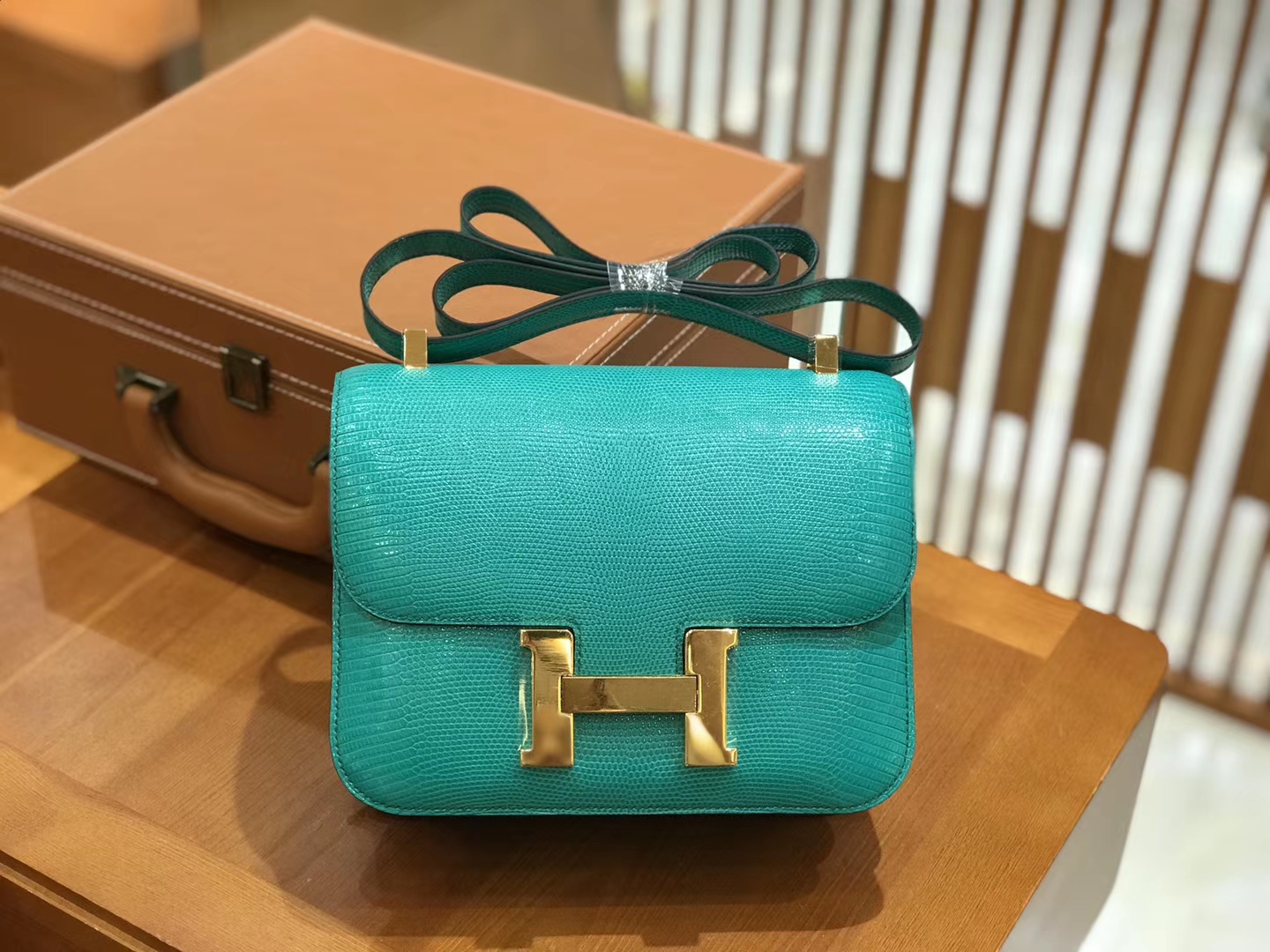Hermès（爱马仕）Constance 维罗纳绿 南非野生蜥蜴皮 金扣 24cm 原版蜜蜡线 顶级手工