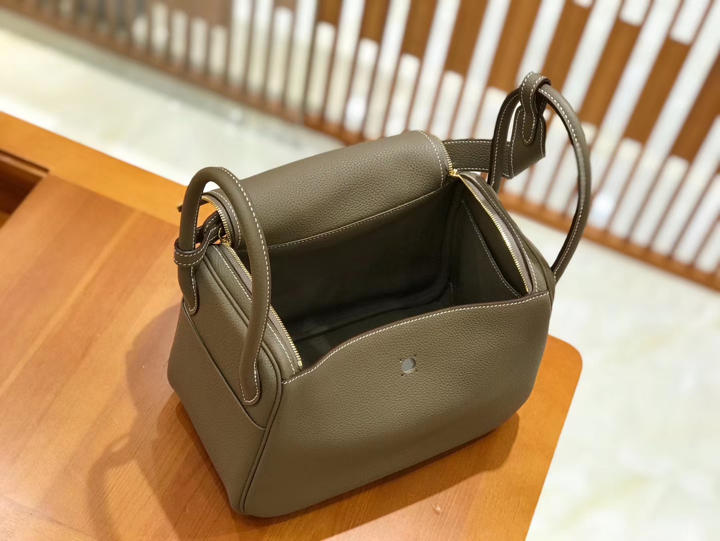 Hermès（爱马仕）Lindy 26cm 大象灰 Togo小牛皮 金扣 原版蜜蜡线 顶级手工缝制