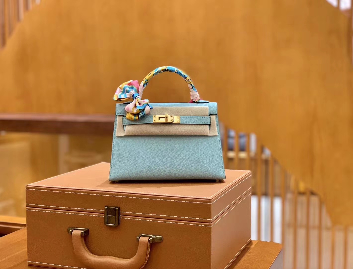 Hermès（爱马仕）Mini Kelly 19cm 马卡龙 金扣 掌纹牛皮 全手工缝制