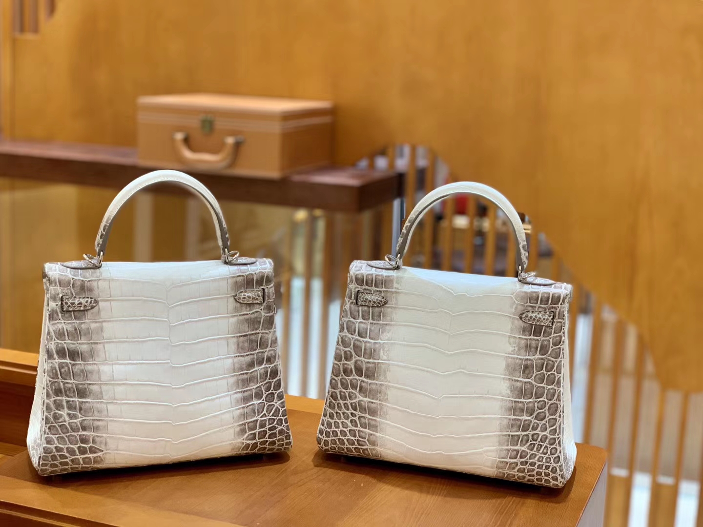 Hermès（爱马仕）Kelly 25cm 喜马拉雅 一级尼罗鳄鱼皮 特级皮 原版蜜蜡线 顶级手工缝制
